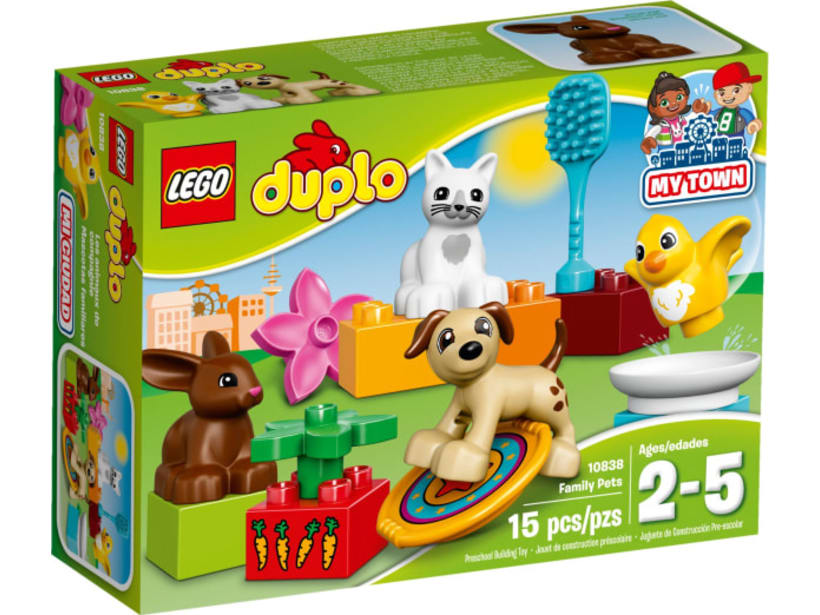 Image of LEGO Set 10838 Family Pets