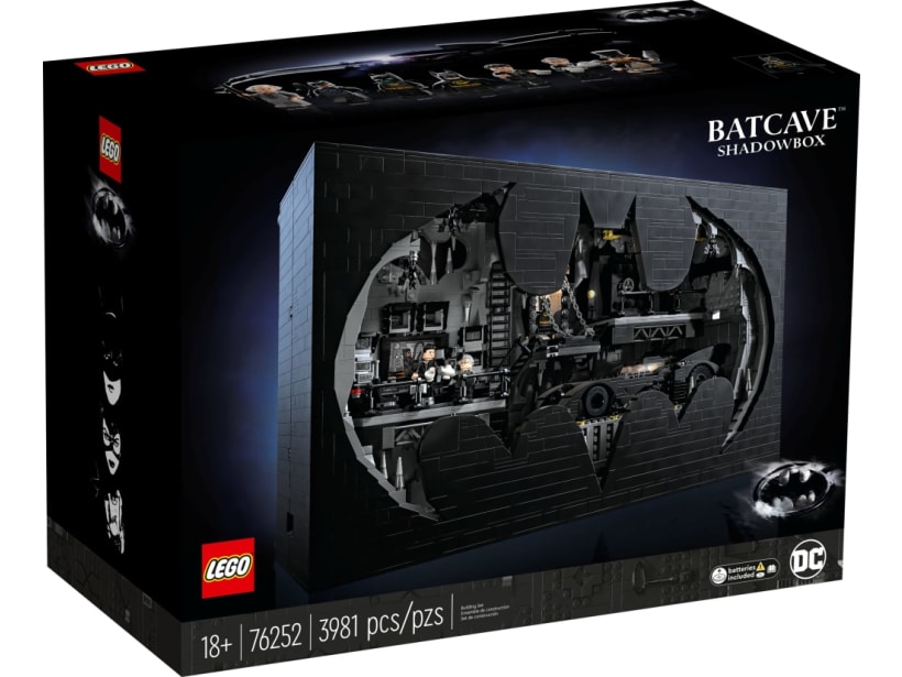Image of LEGO Set 76252 Batcave™ –  Shadow Box